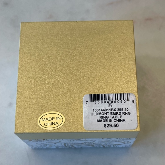 CHARTER CLUB
Gold-Tone Pavé & Blue Emerald-Crystal Ring Size 6 - Picture 7 of 7